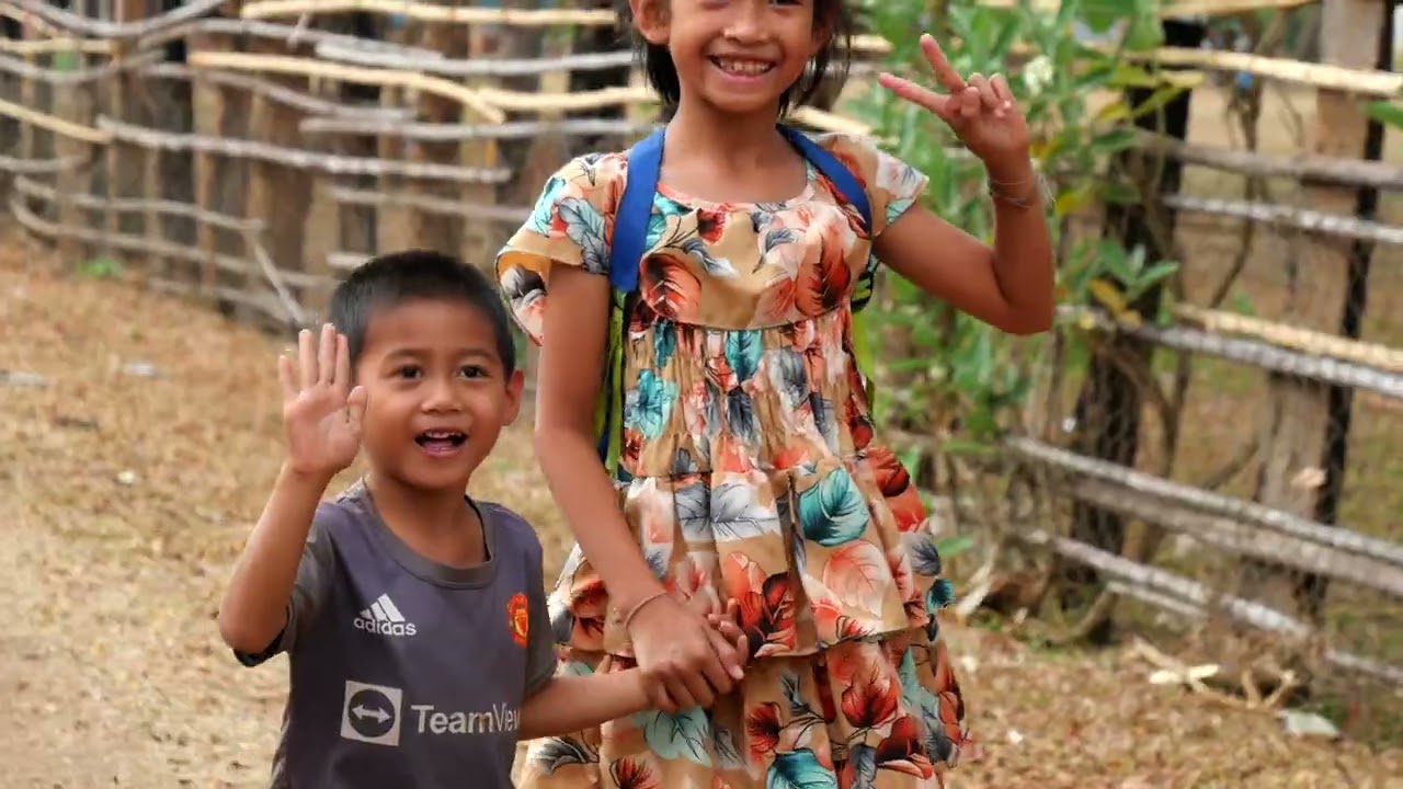 Welcome to Tad Lo ! Pakse loop, Laos - FR version