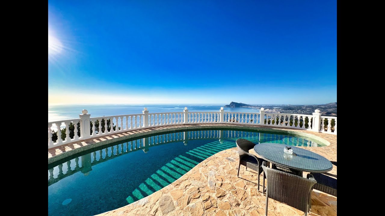 Villa with breathtaking Sea Views for sale in Altea Hills on the Costa Blanca