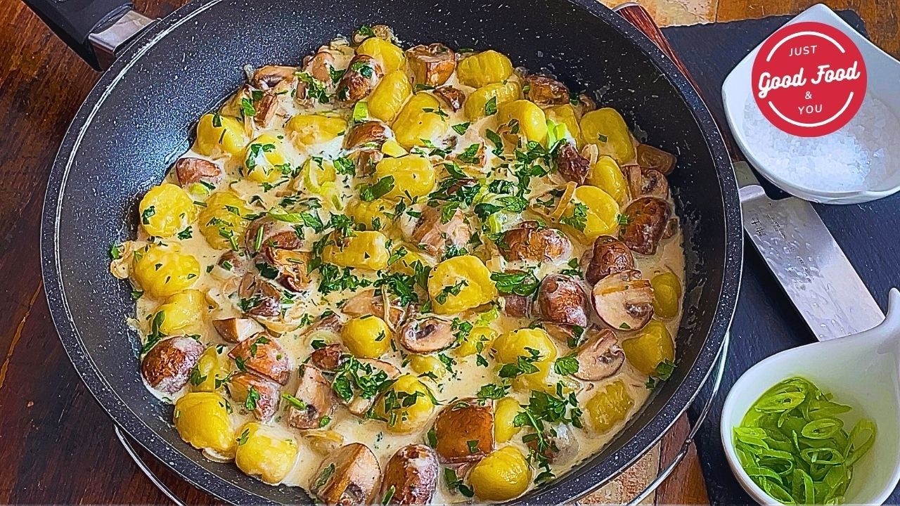 Nur 15 Minuten, so cremig hast du Gnocchi noch NIE gegessen ! | Gnocchi-Pfanne mit Champignons 