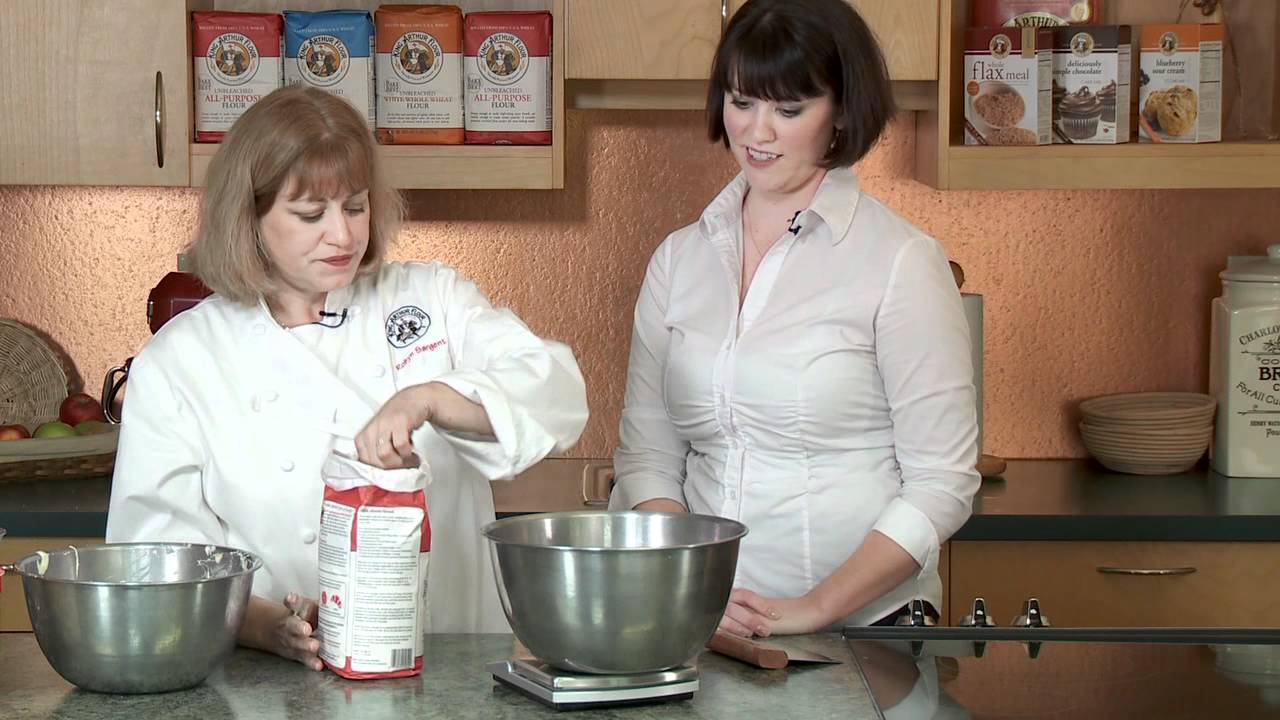 Sourdough bread: feeding your starter