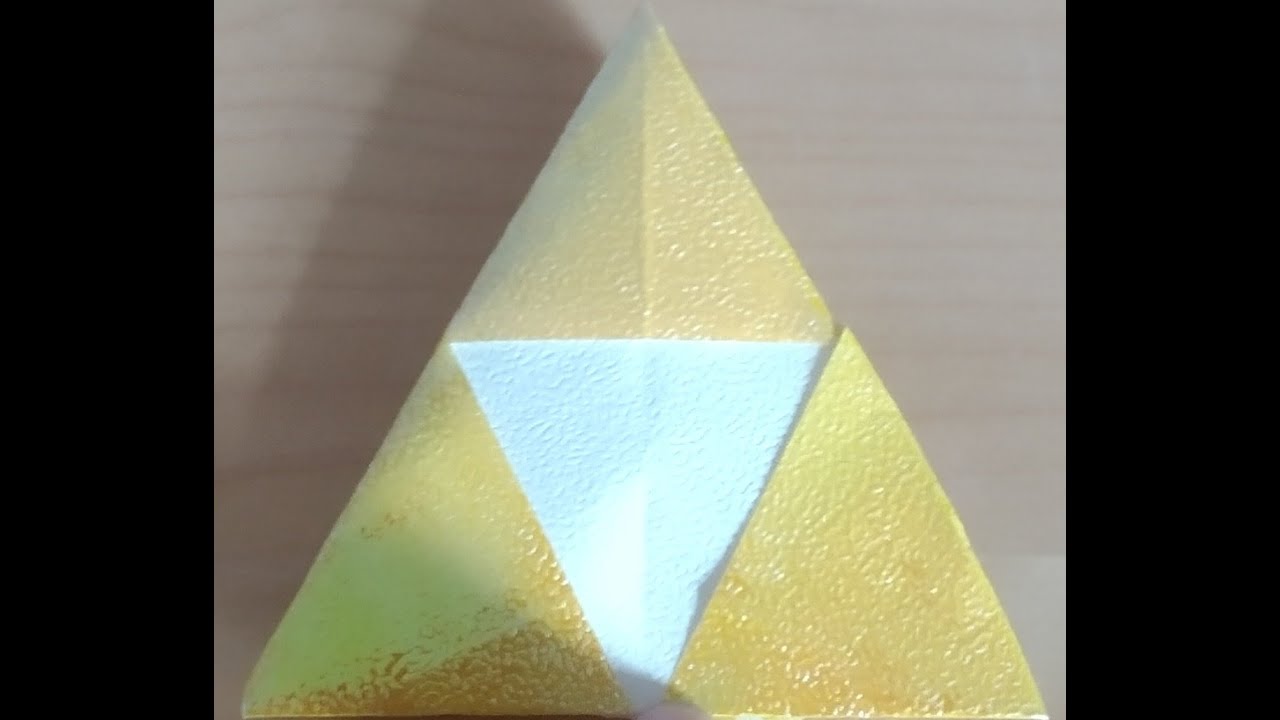 Origami! pliage papier Zelda Triforce