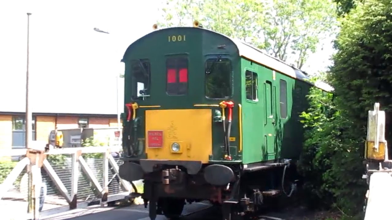 UK: Hastings DEMU Unit 1001 working the The Fawley Forester Railtour