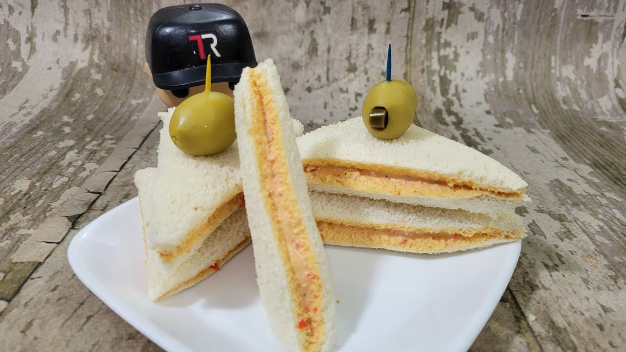 Puerto Rican Party Sandwiches!! -  Sandwichitos de Mezcla
