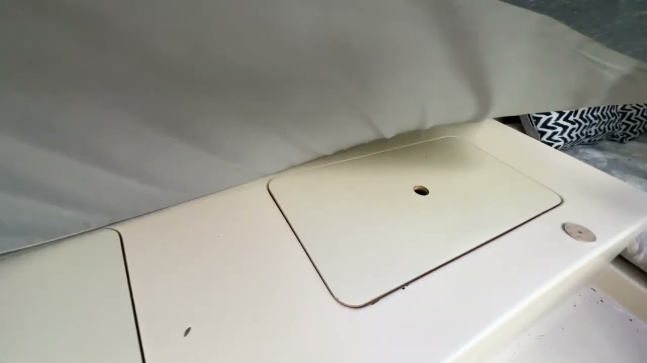 Hunter 240