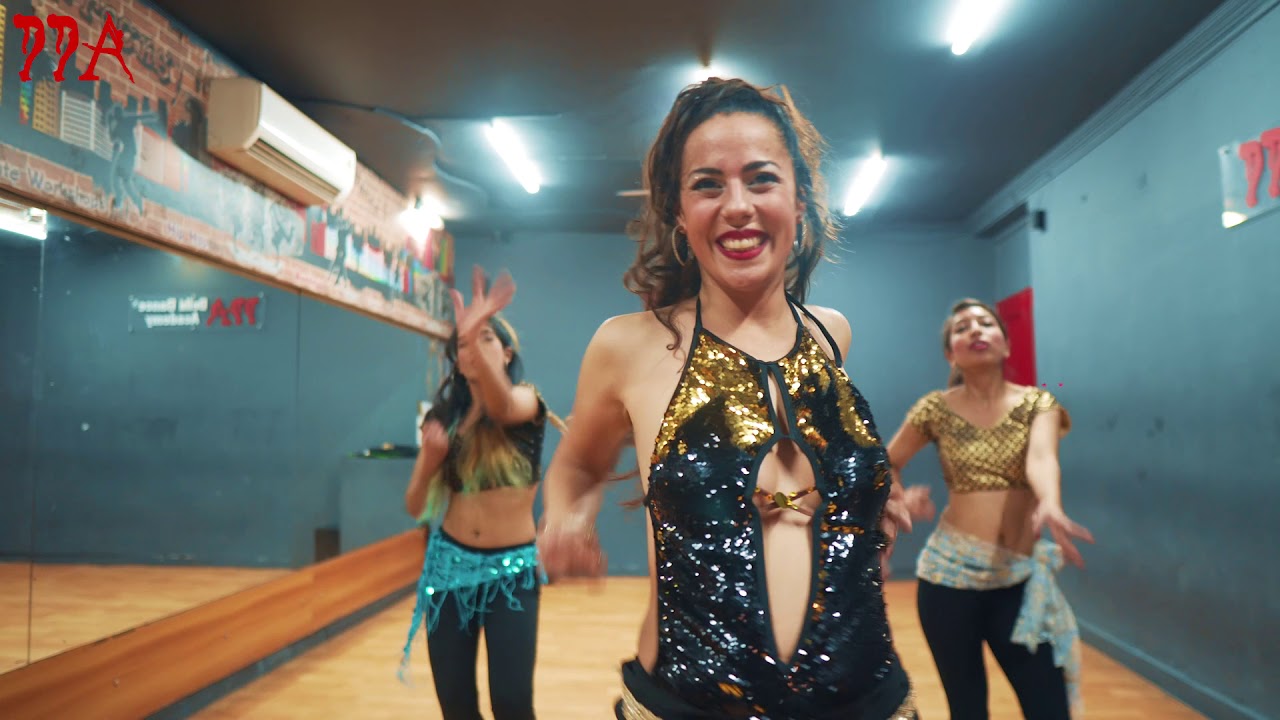 Chamma Chamma | Dance Cover | Fraud Saiyaan | Elli AvrRam | Delhi Dance Academy