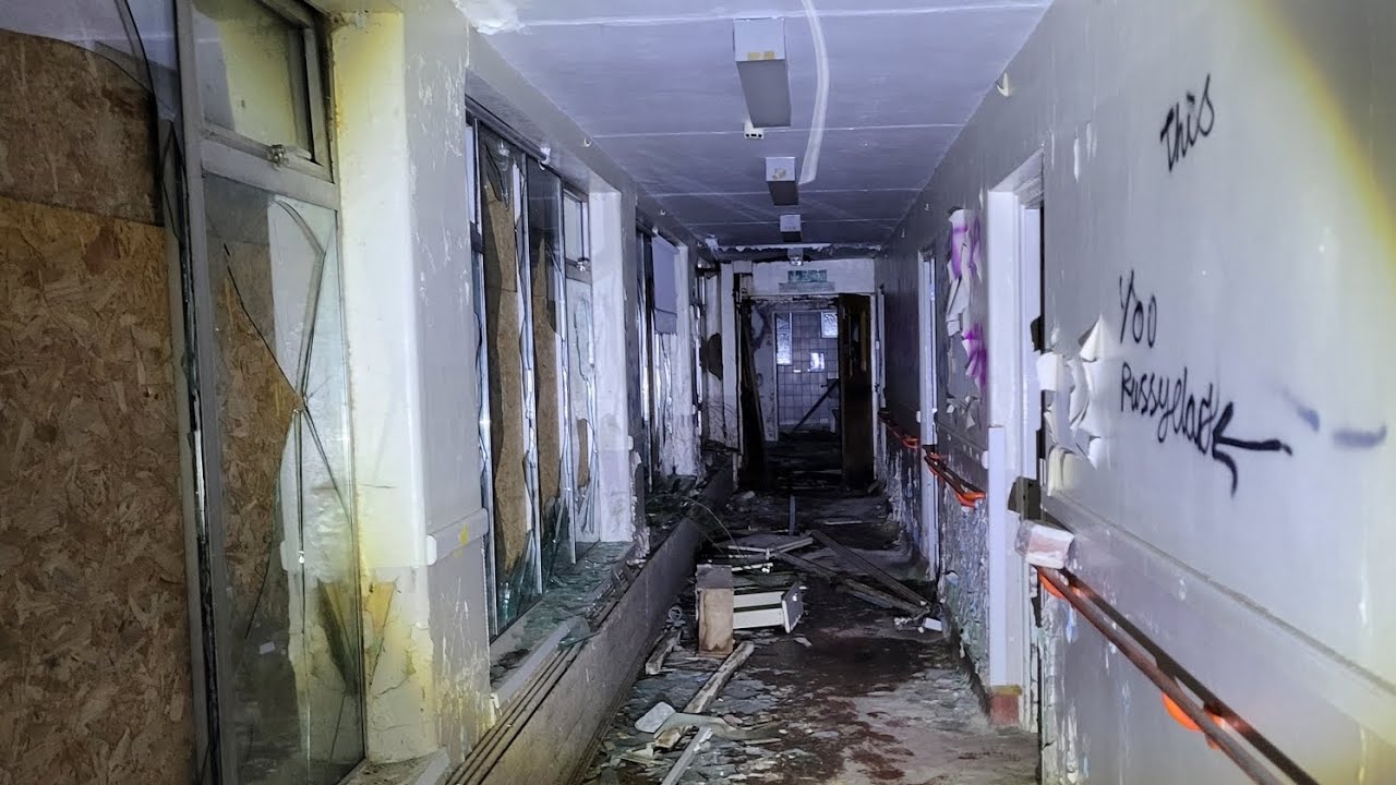 Exploring abandoned Alzheimer's care home. Part 1