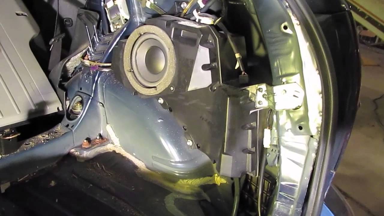 Sound Deadening Pontiac Vibe and Matrix