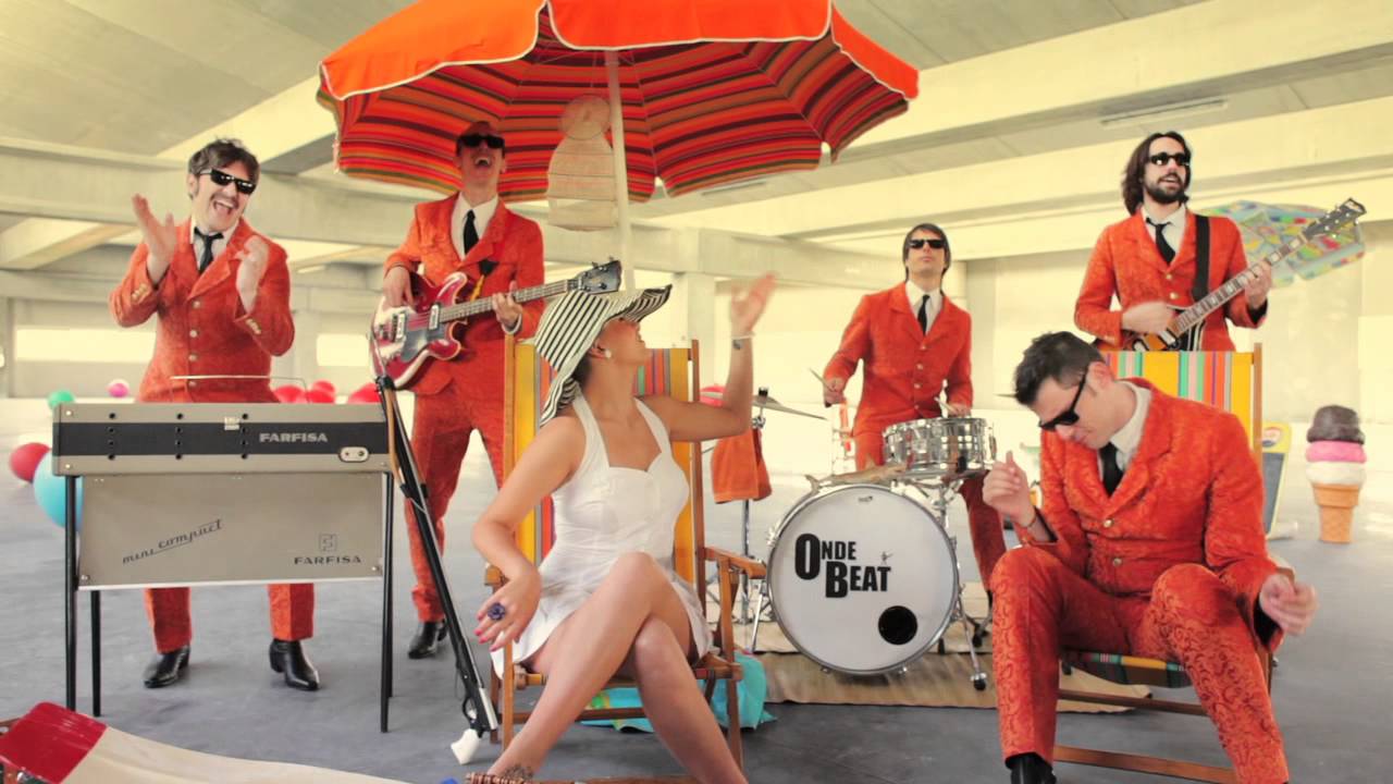 ONDE BEAT - "Con te sulla spiaggia"