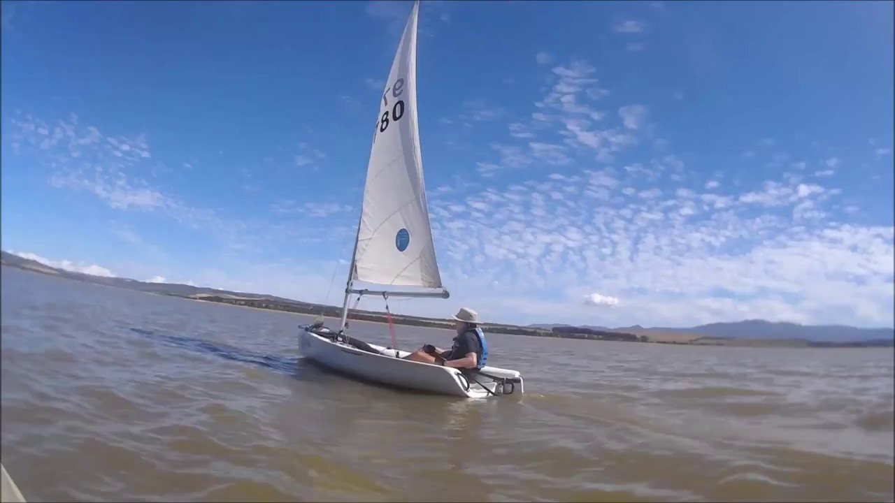 Albert sailing close hauled