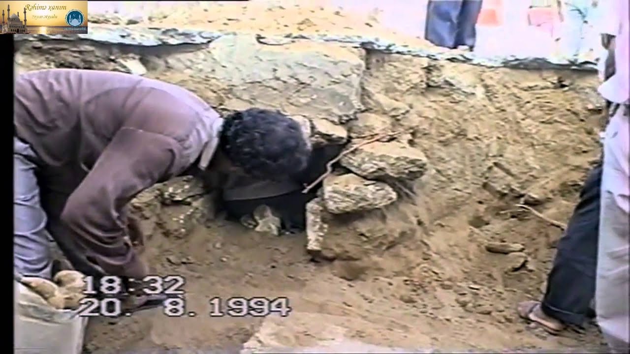 Nardaran Rəhimə xanım (s.ə) ziyarətgahının özülünün qazılması  20.08.1994-cü il,nardaranpiri.com