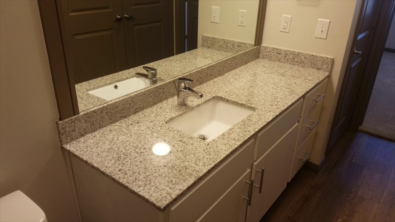 Luxury Apartments Northwest San Antonio - Park at Rialto