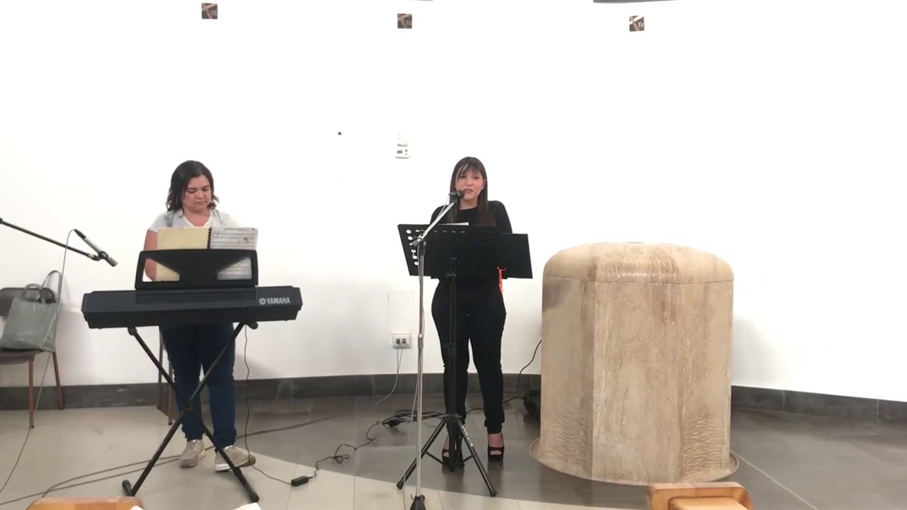 Madre Io Vorrei Ave Maria, pianoforteNuccia Scerra voce Monia Placenti