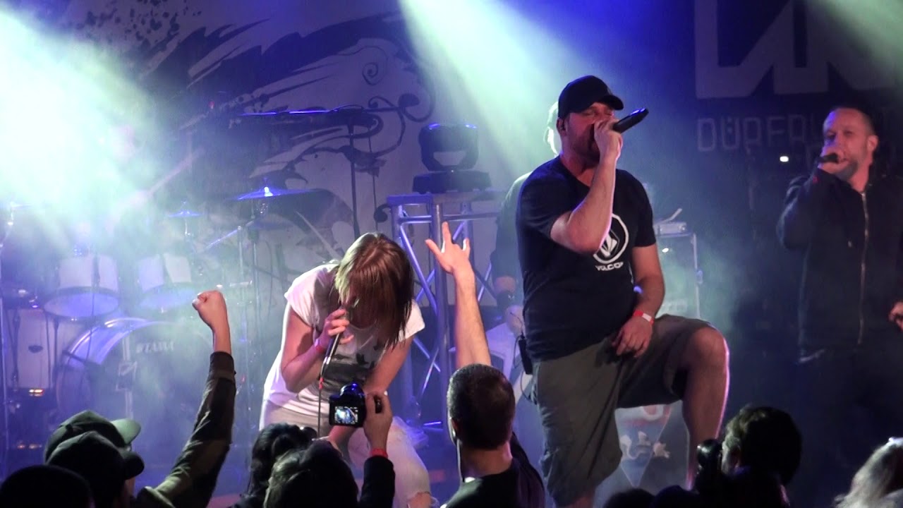Cadaveres  - Menedék feat. Gabi (Nova Prospect) + Gábor (Watch My Dying) - LIVE