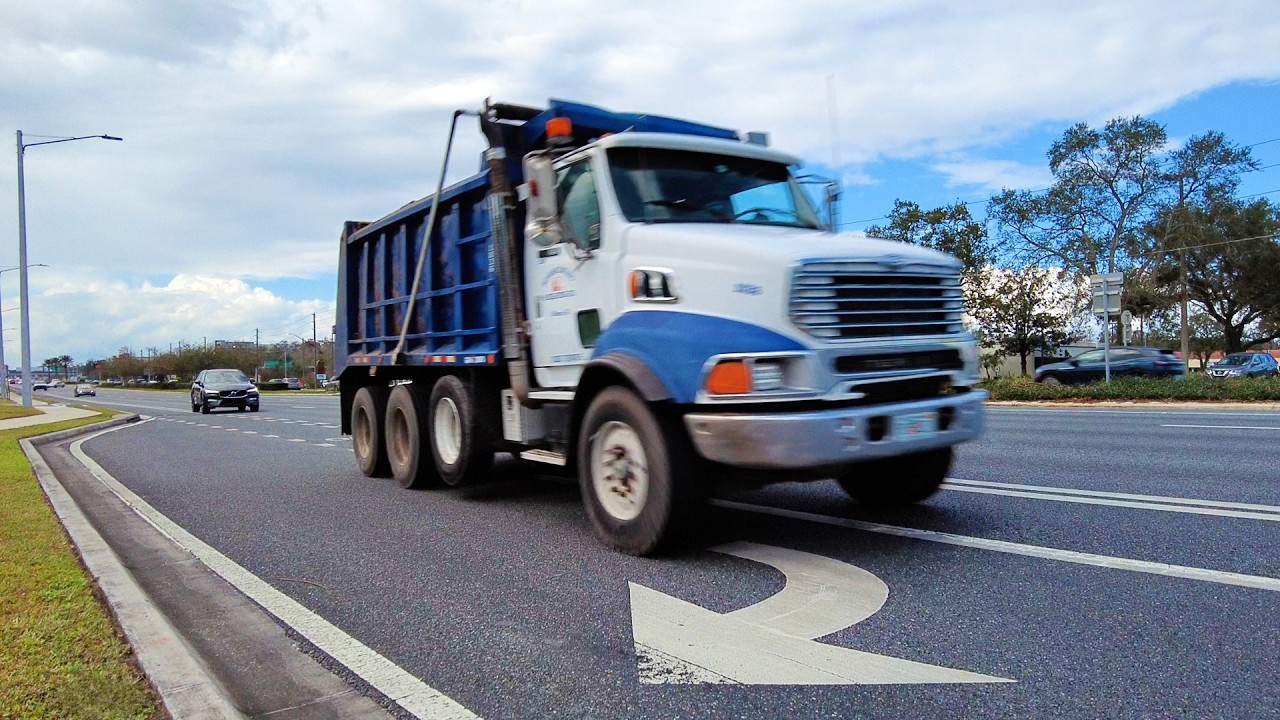 Trucks and Cars Driving By on a Busy Florida Road - USA Traffic Ambience 1 Hour