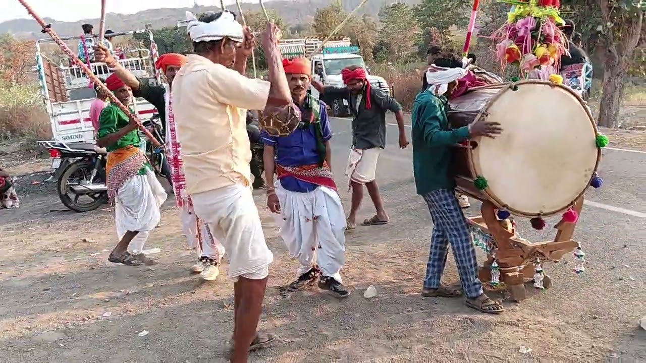 #बखतगढ़ भगोरिया में ढोल खतरनाक बजाता हुआ 2026
