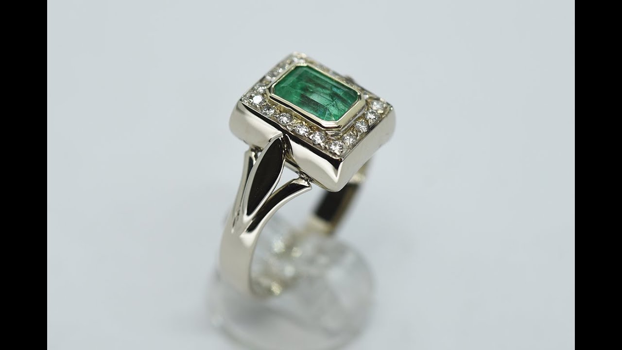 We transform 18KT gold pendant into a ring.