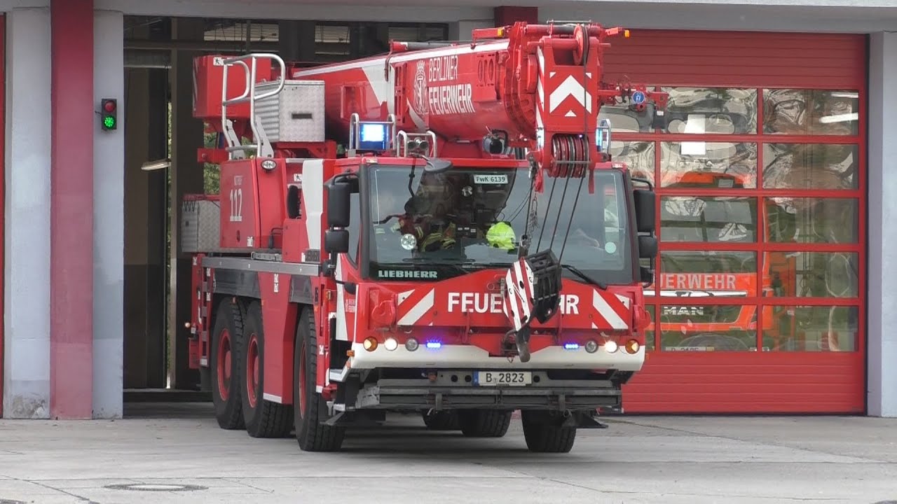 [Wachausfahrt mit Pressluft] Rüstgruppe + WLF AB G - TD 2/6139 Berlin Marzahn