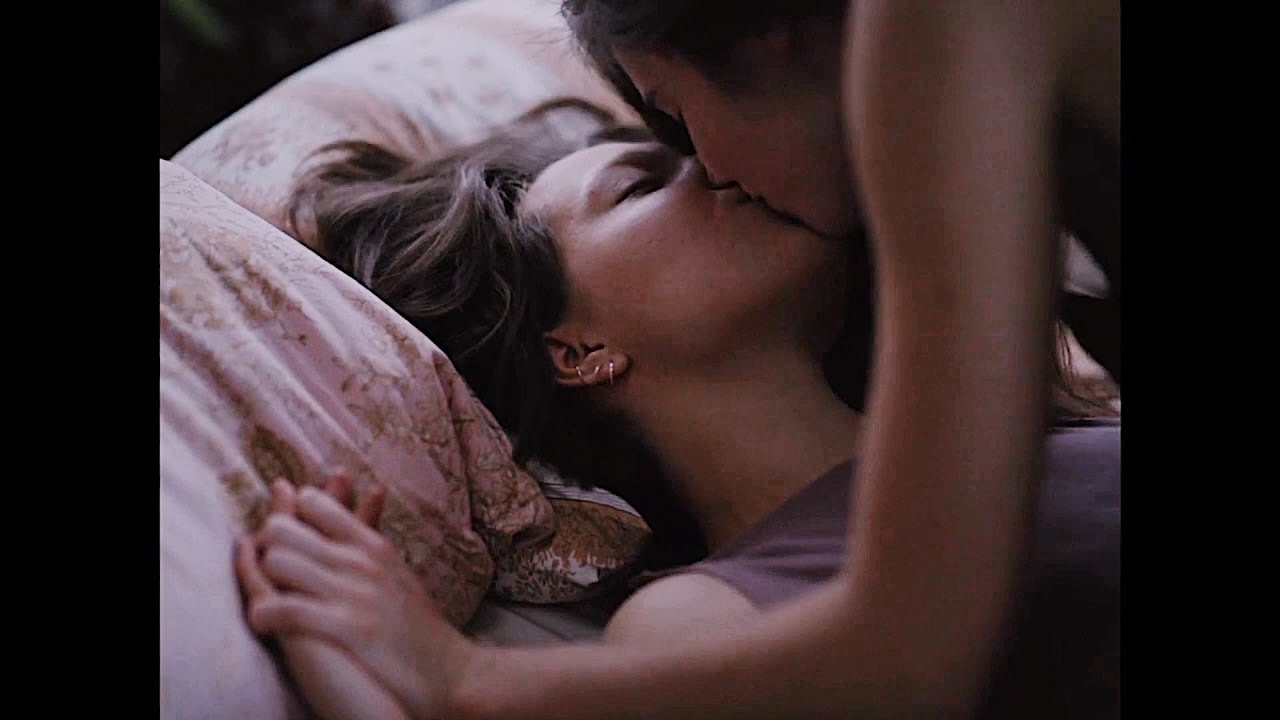 Emma & Mimmi's kisses 1 | Girl Picture [eng subs]