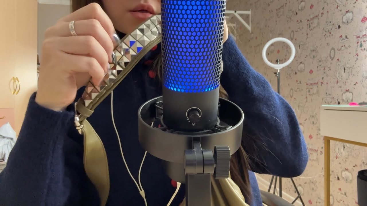 быстрый и хаотичный asmr обзорчик моих swagg сумочек ^_^ скретчинг, таппинг, болтовня