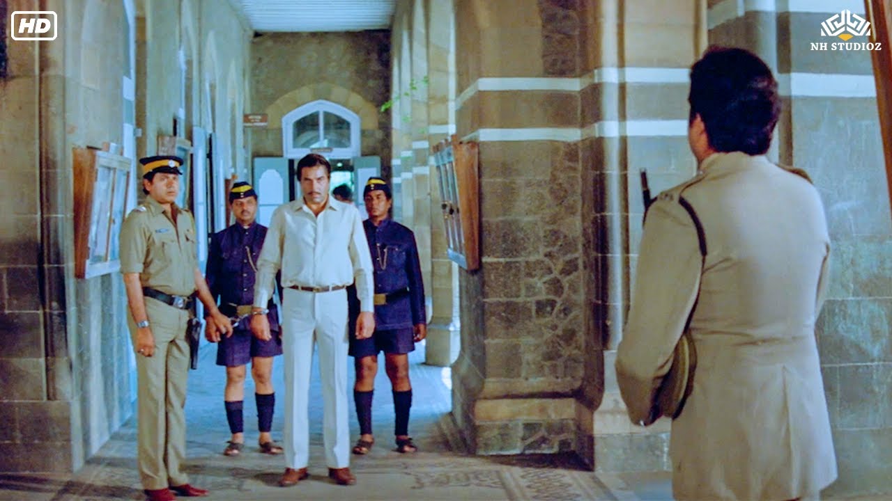 इंस्पेक्टर साहेब अभी नहीं आकर के मैं बताऊँगा इज्जत क्या होता है उसे लुटा जाता- धर्मेंद्र, शत्रुघ्न