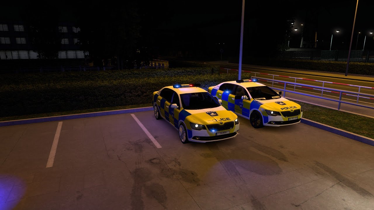 TRYING TO PULL OVER PEOPLE - #TMP8 | TRUCKERSMP