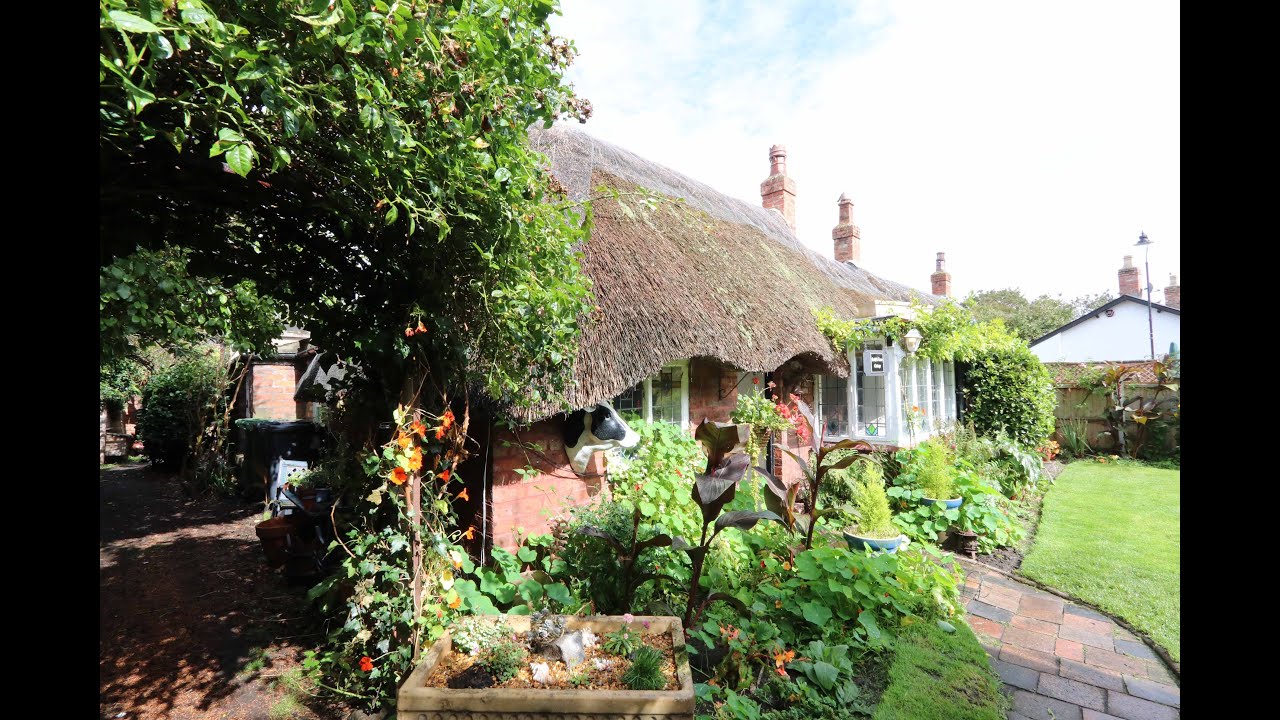 For Sale Chris Tinsley Estate Agents, Sallys Lane Cottage, Sallys Lane, Churchtown, PR9 7WA