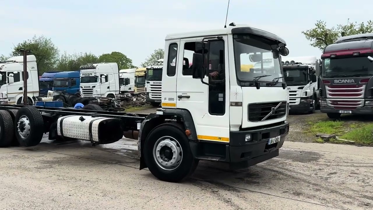 2004 Volvo FL6 220 @nacommercials