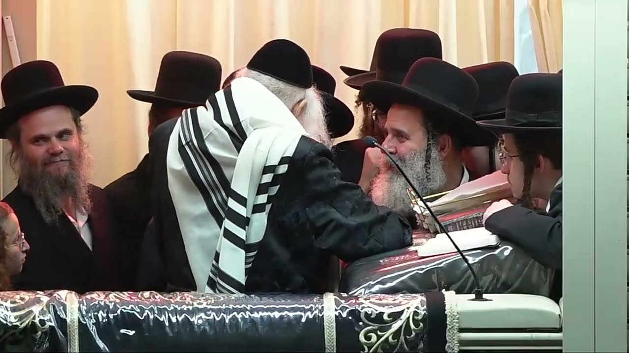 שידור חי - תפילת ערבית שירה ושיעור עם הצדיק הרב ברלנד יום ד' 28/01/26
