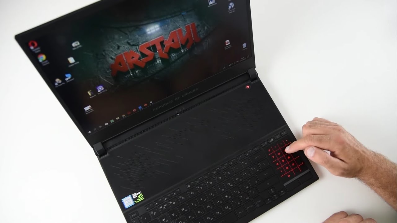 Игровой ноутбук Asus ROG Zephyrus S (GX531) / Арстайл /