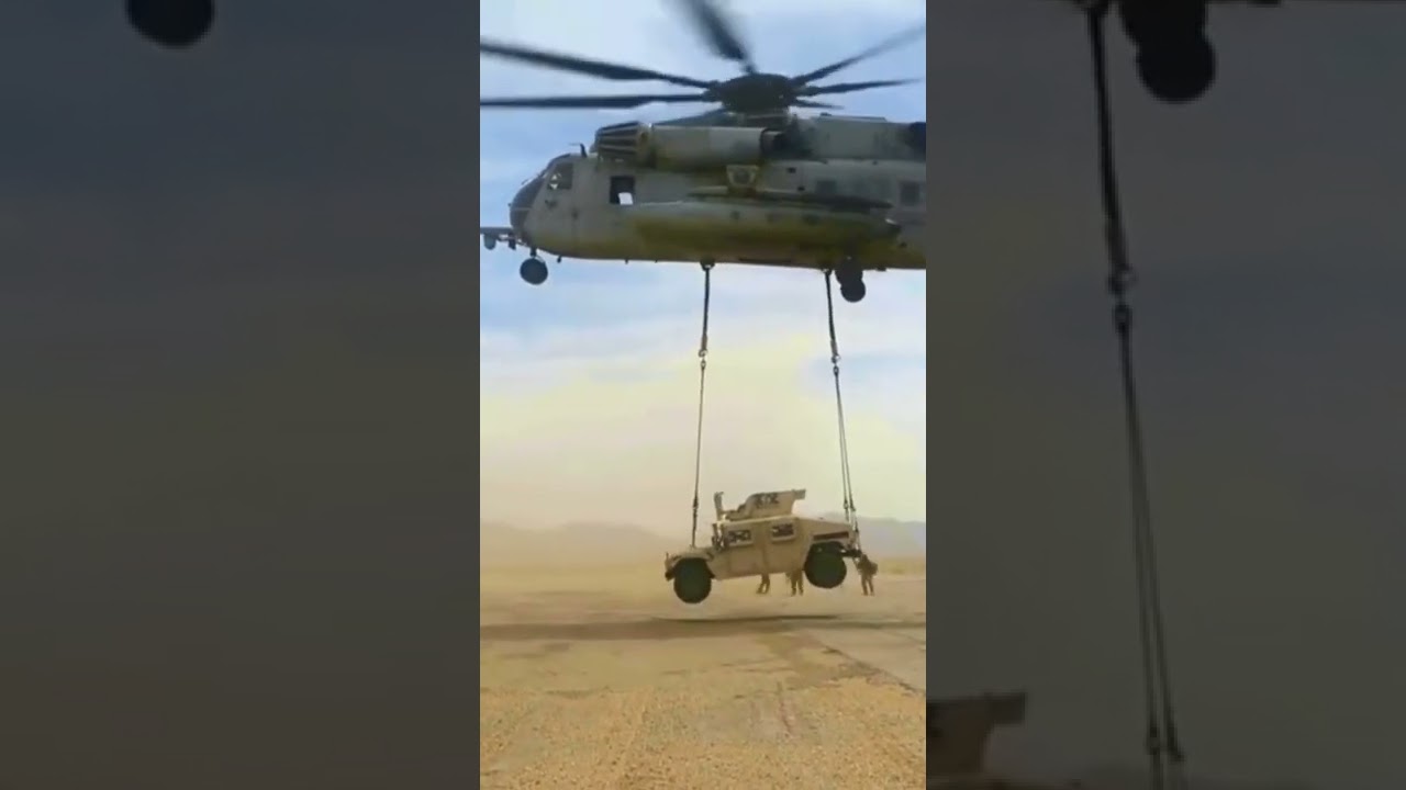 Helicopter lifting a vehicle ✈️#helicopter #fighter #shorts