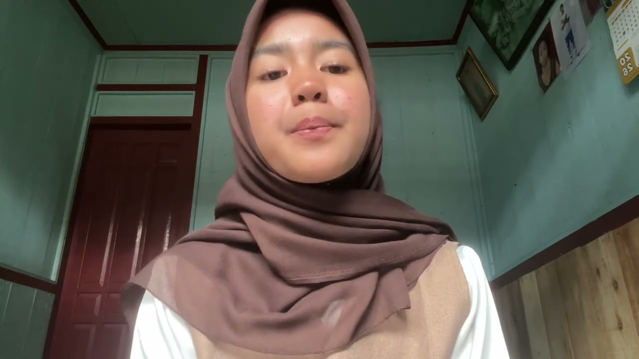 PIDATO PENTINGNYA MENUNTUT ILMU. tugas Al Quran Hadist, Ening Lutfiana 12.13