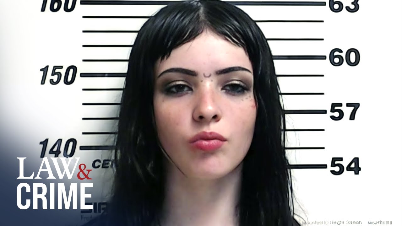 Teen Girl Allegedly Stabbed Mom in Her Sleep, Tried Setting House on Fire