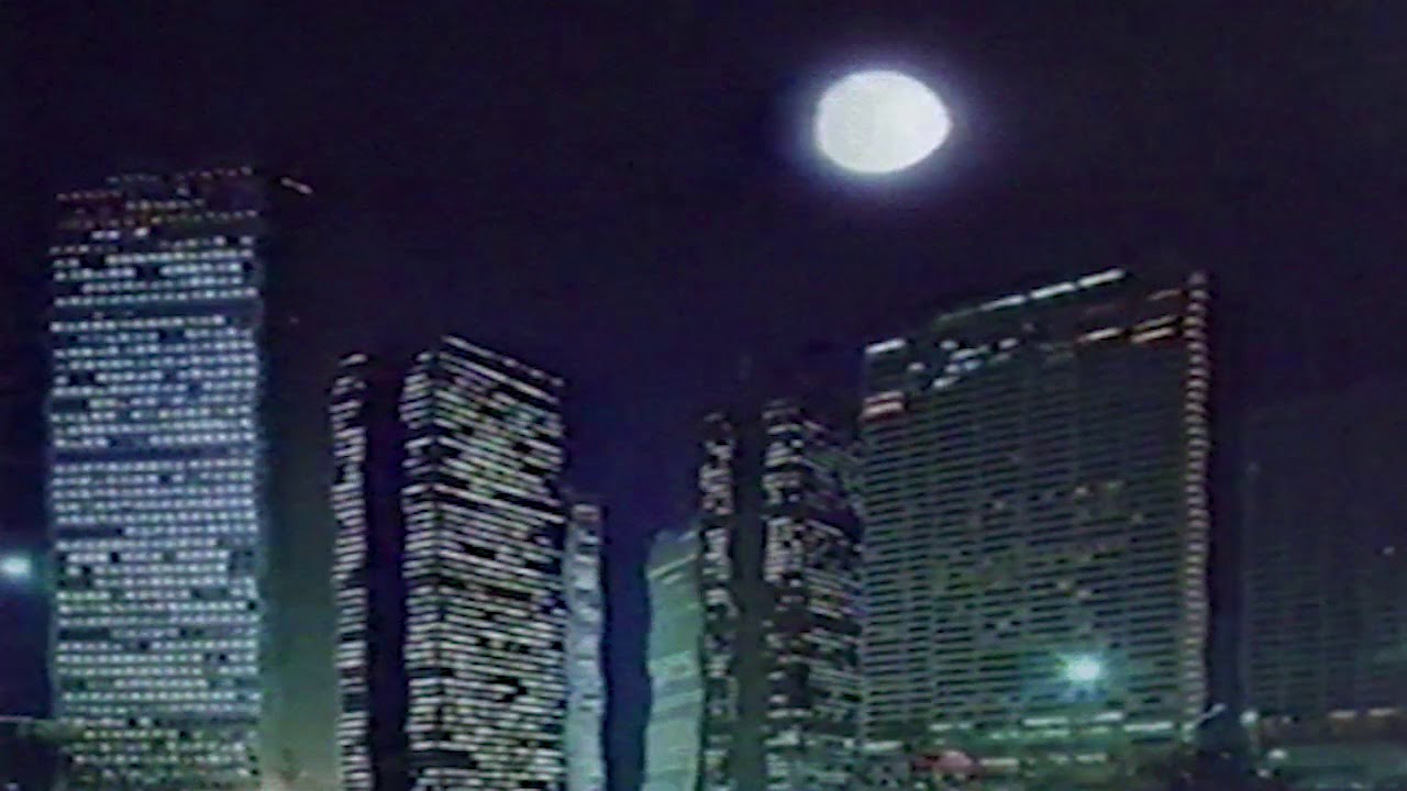 Night Life (Vaporwave - Beats - Electronic Mix)