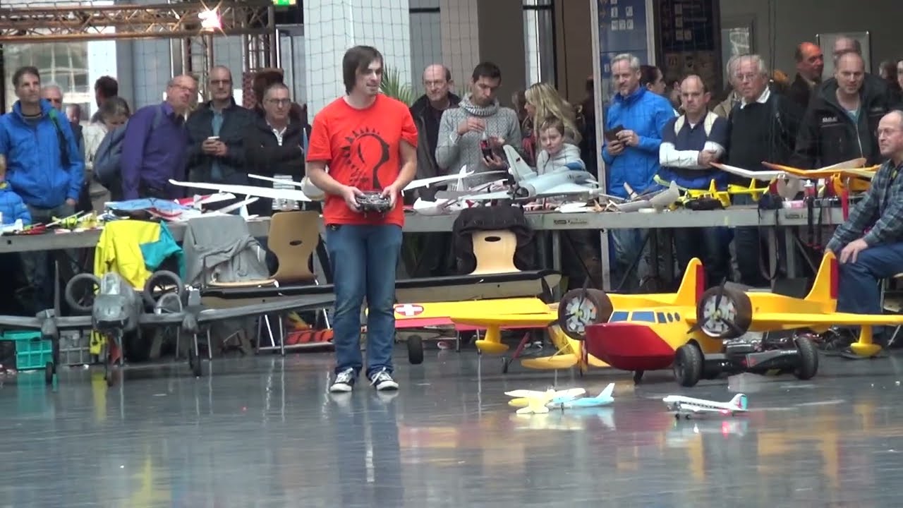 World smallest RC Airplanes Su-27 and RC Airliner Ultra Light weight electric model and a Huge One