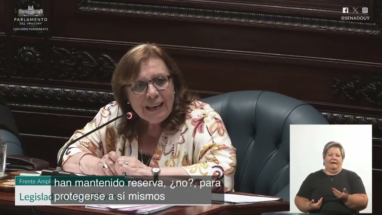 Ana Olivera- Comisión Permanente 