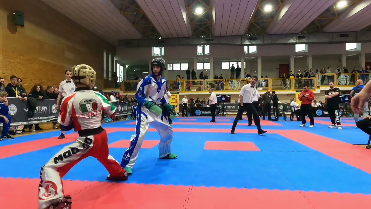 Valerio Galli vs Opperman Zsombor Golden Glove 2025