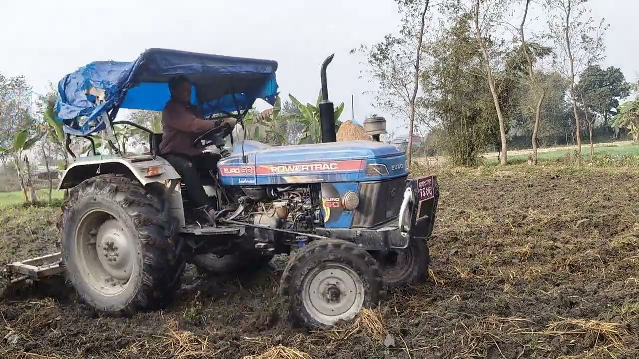 #UNIVERSAL cultivators     Working 