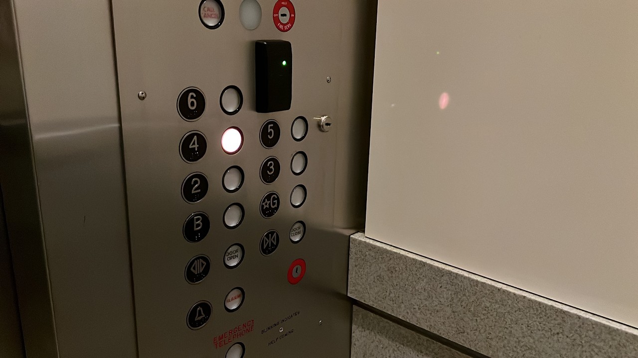 Modded Westinghouse Traction Elevators | Grant Building | Tysons VA