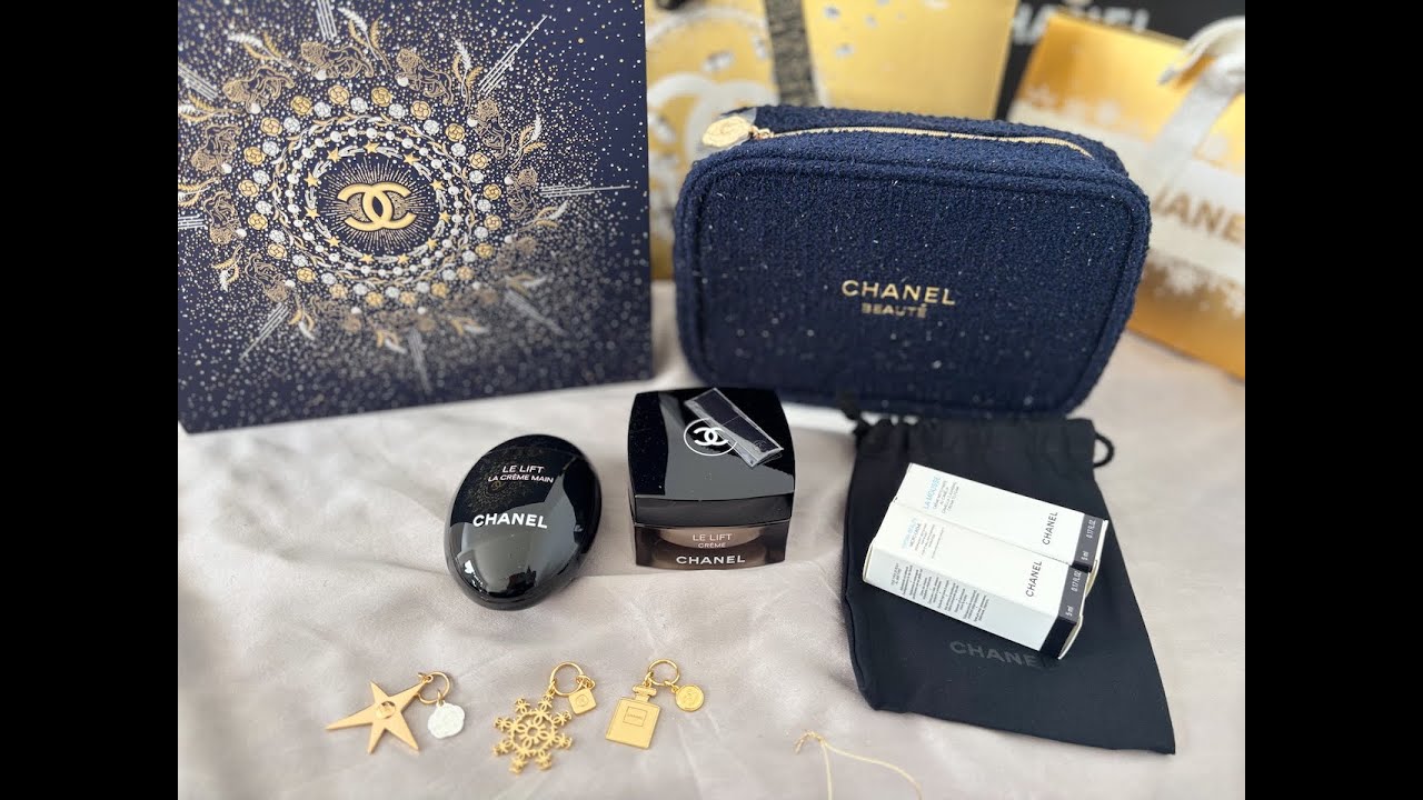 Chanel Christmas 2025 holiday beauty unboxing review #chanel #beautyproducts 