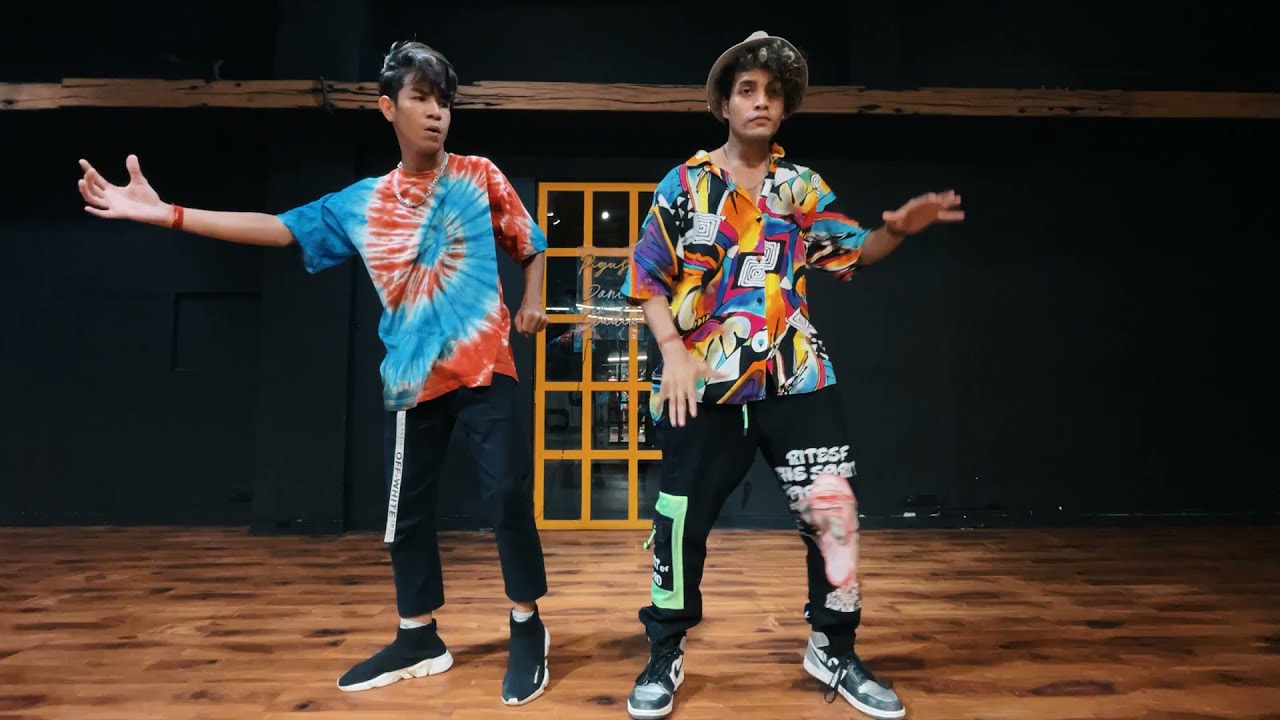 POPNFLEX FT. NITIK - CHUNARI CHUNARI | POPPING CHOREOGRAPHY