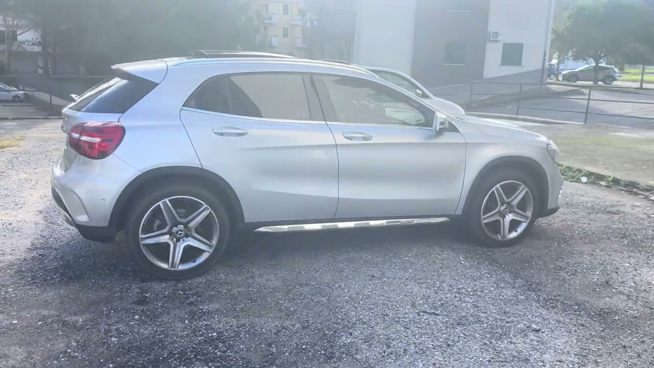 MERCEDES GLA 200 d Automatic 4Matic Premium