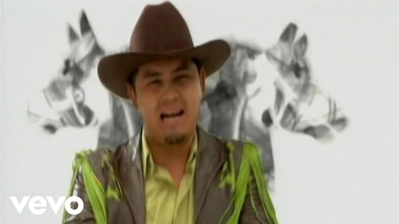 Banda Machos - Arrem&aacute;ngala Arremp&uacute;jala (Official Video)
