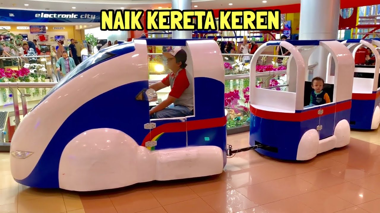 Wow Rex Naik Kereta Mini Keren Sendirian Tanpa Penumpang Lain