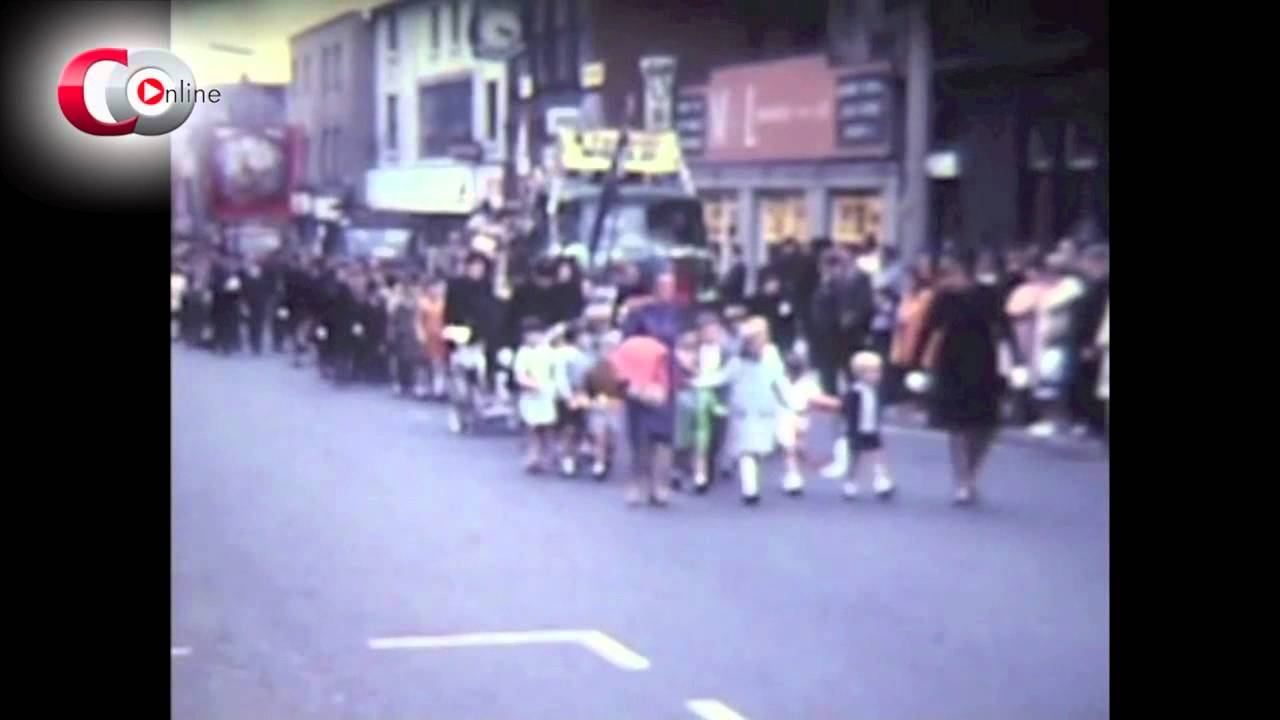 A fairground on Barnsley Market, Aug 1965 - Archive footage