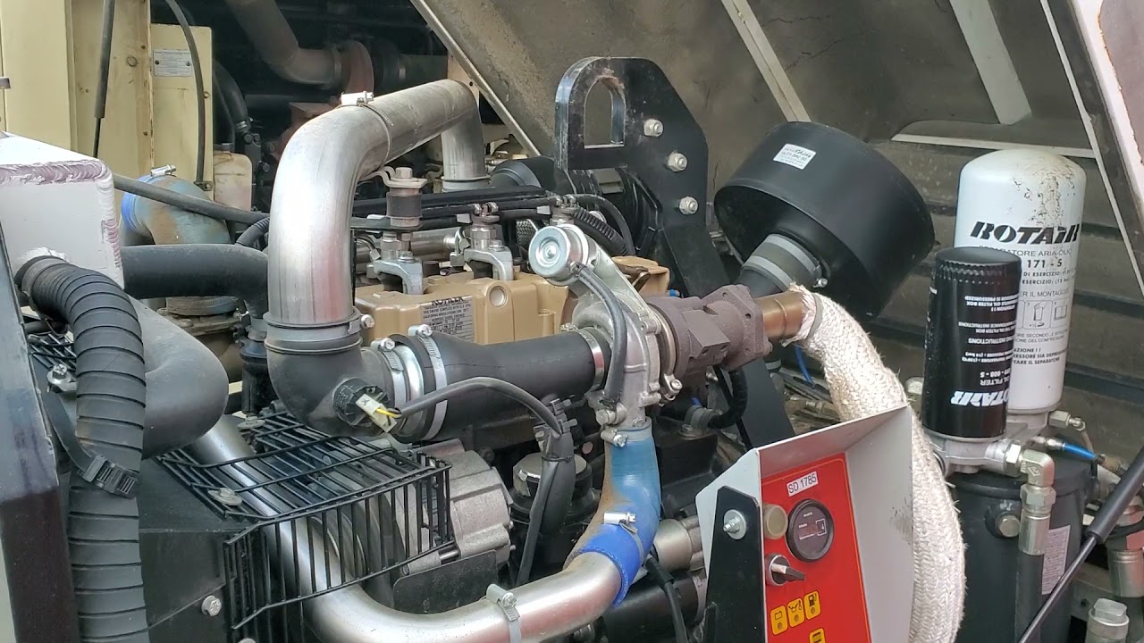 2017 ROTAIR 185 CFM AIR COMPRESSOR