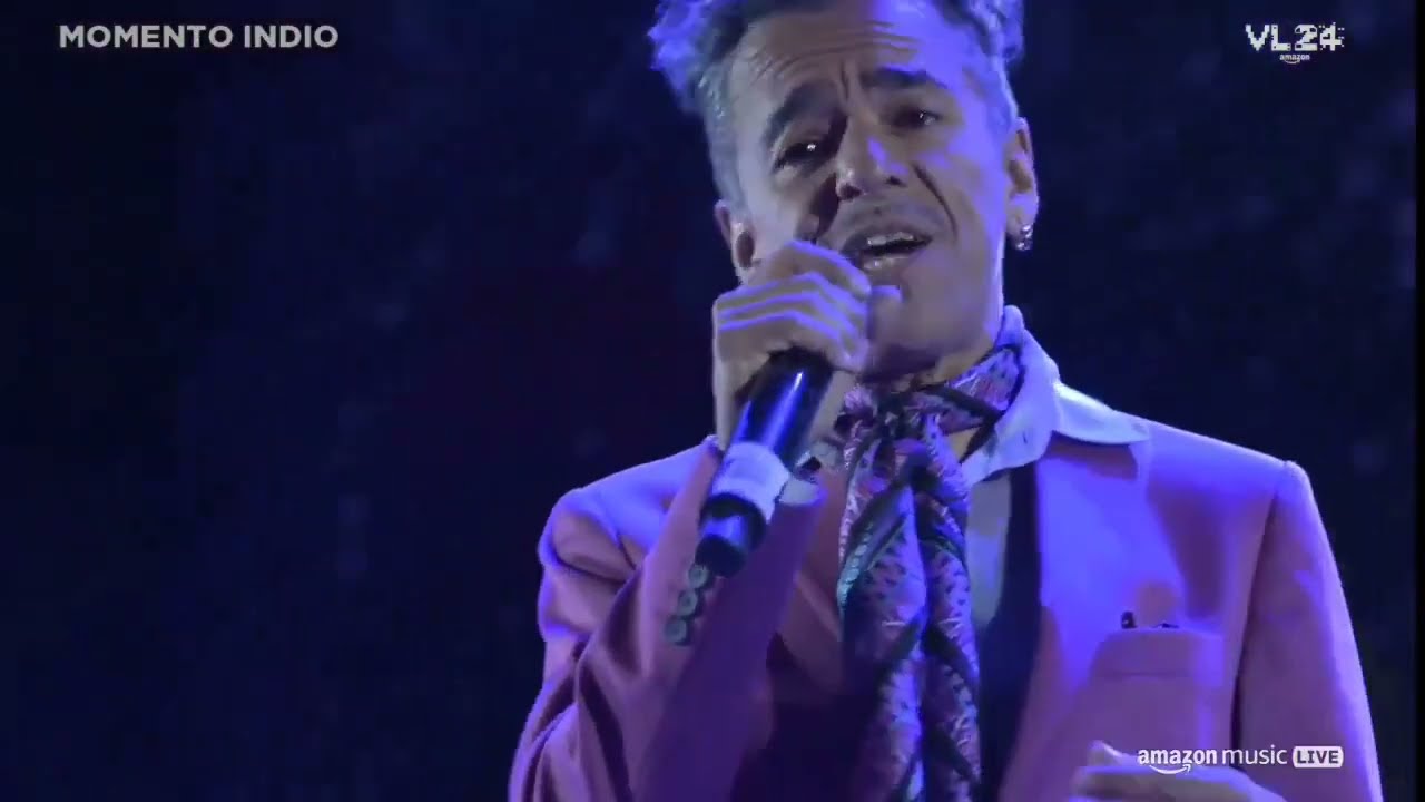 Vive Latino 2024 | Rubén Albarrán | Cruz de navajas (cover Mecano)