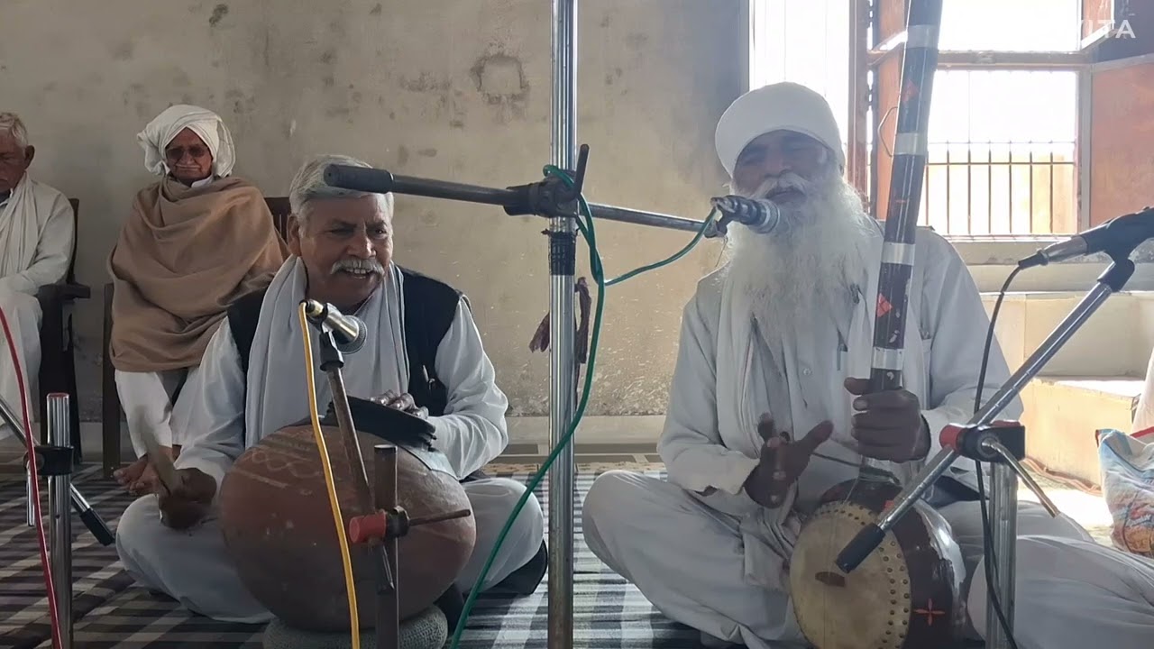 809 - तेरा सतगुरु दे रह्या हेला , नाम सुमर मन मैला ।।