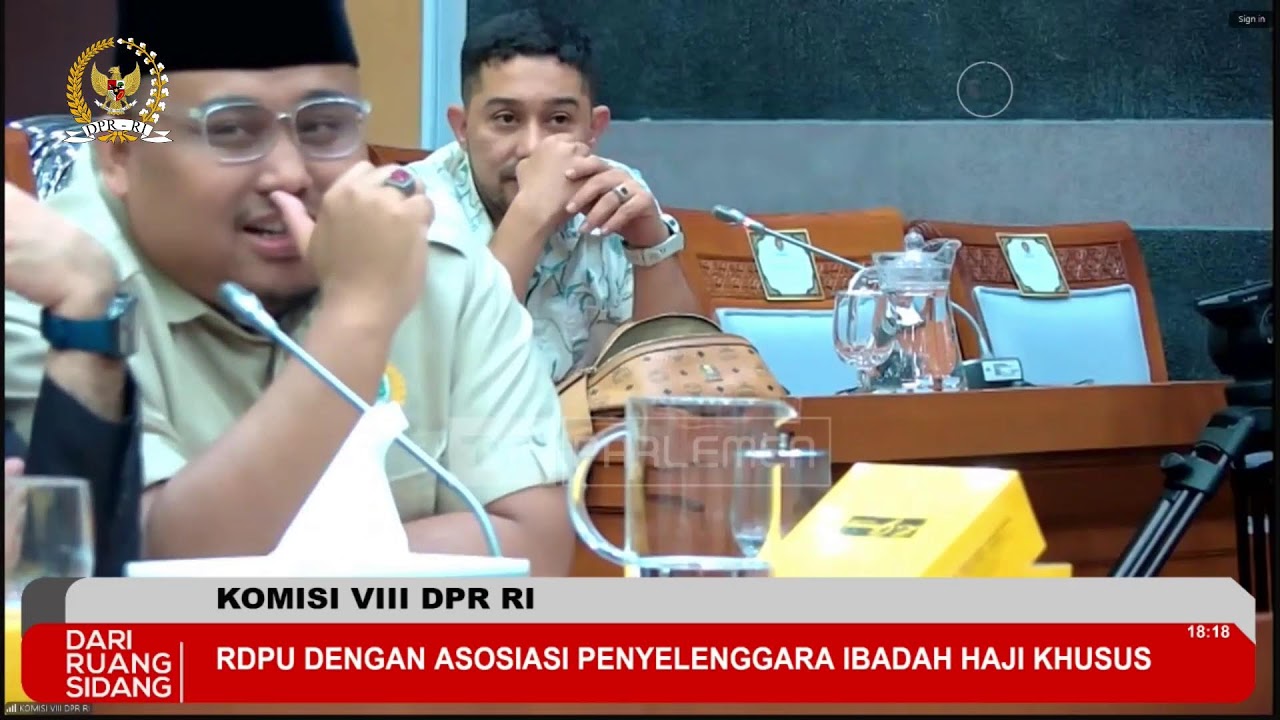 BREAKING NEWS - KOMISI VIII DPR RI RAPAT DENGAR PENDAPAT UMUM DENGAN PARA PAKAR