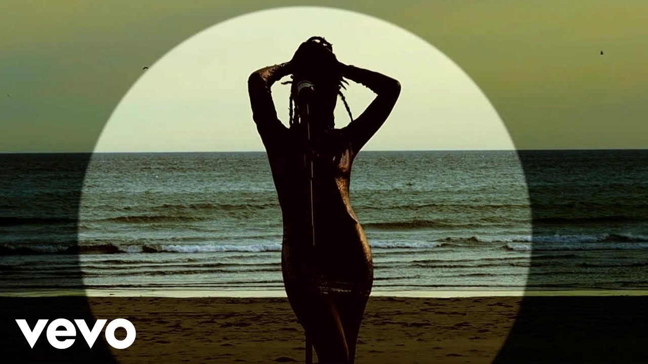 StickiBunnyWeird - Sun loved