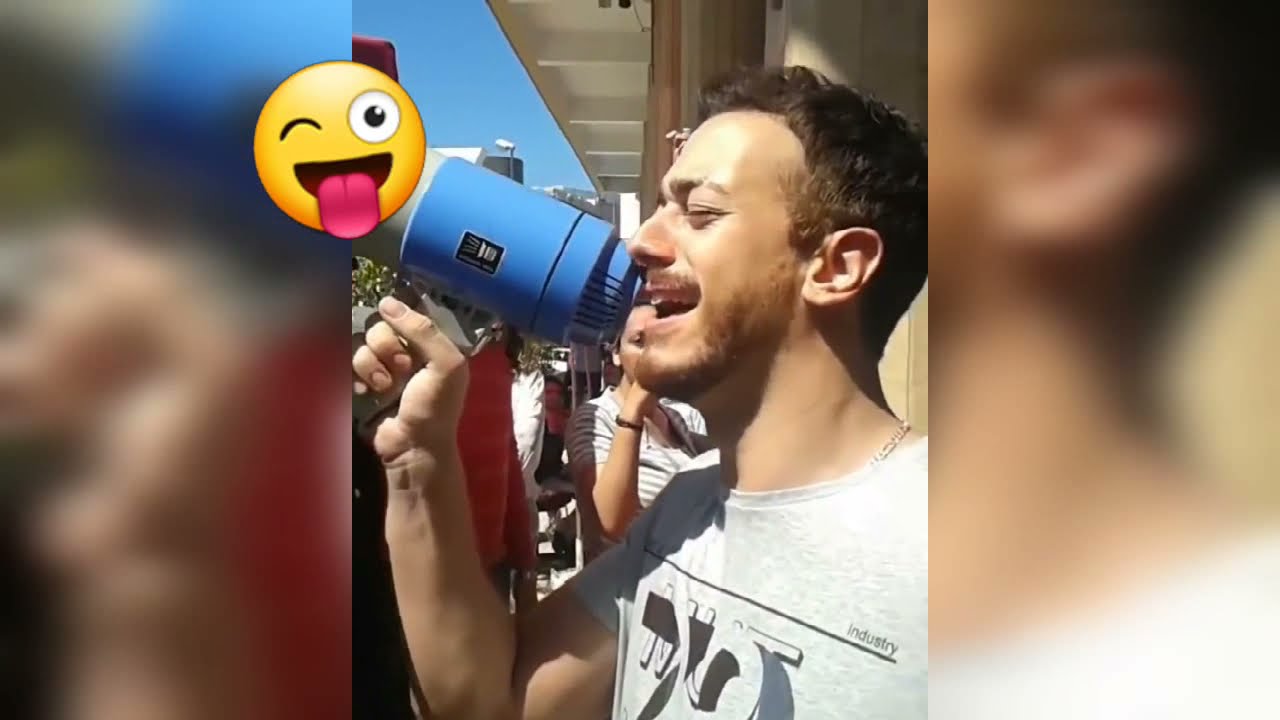 Funny moment and romantic with the super star Saad lamjarredفيديوهات طريفة و رومانسية للمعلم سعد